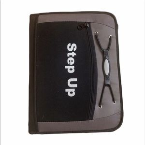 Step Up Black Zipper Binder